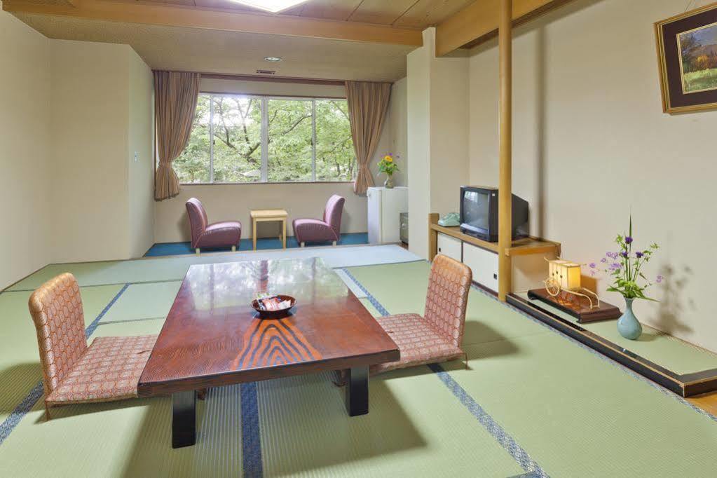 Tateyama Prince Hotel Omachi  Exterior photo